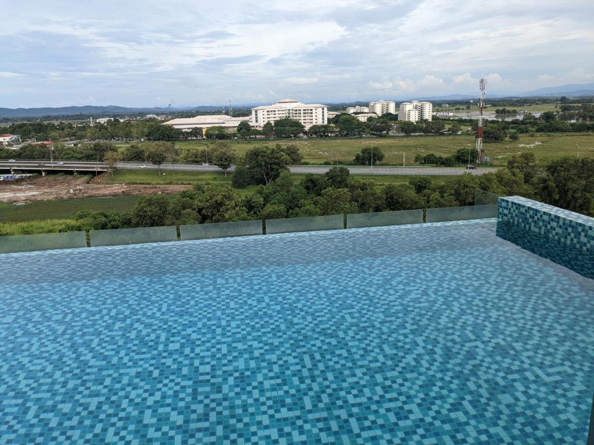 Alor Setar Imperio By Im Staycation 3Bedroom & Rooftop Pool Exterior foto