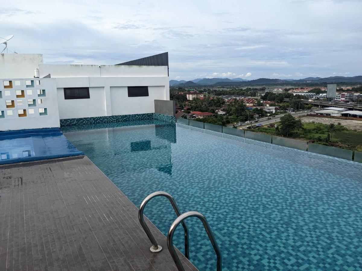 Alor Setar Imperio By Im Staycation 3Bedroom & Rooftop Pool Exterior foto