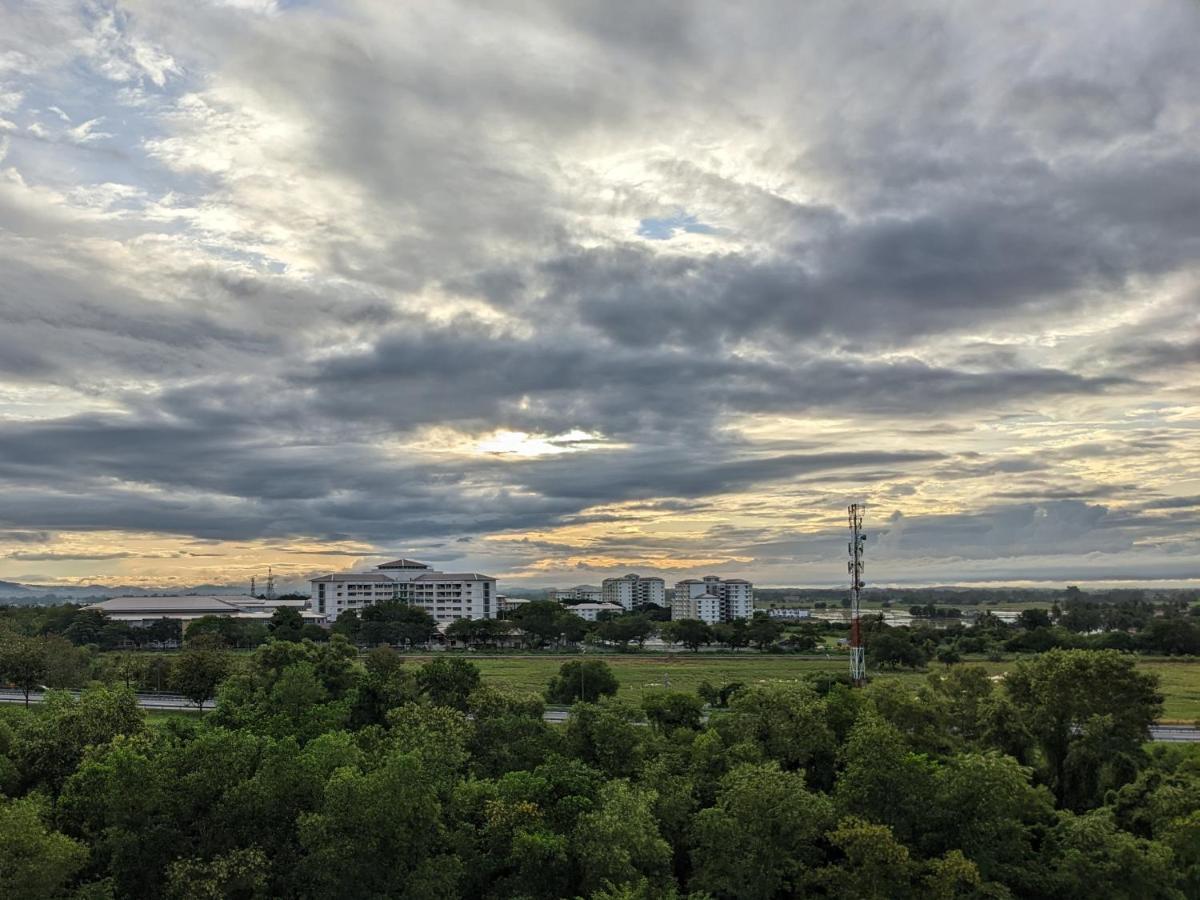 Alor Setar Imperio By Im Staycation 3Bedroom & Rooftop Pool Exterior foto